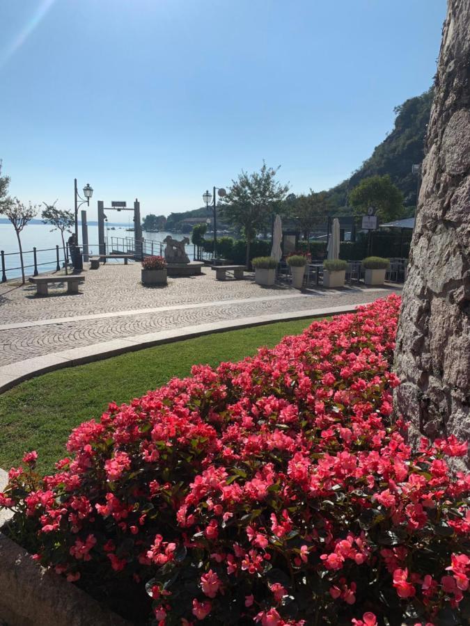 La Feriolina - Appartamento Al Lago Con Giardino Privato بافينو المظهر الخارجي الصورة
