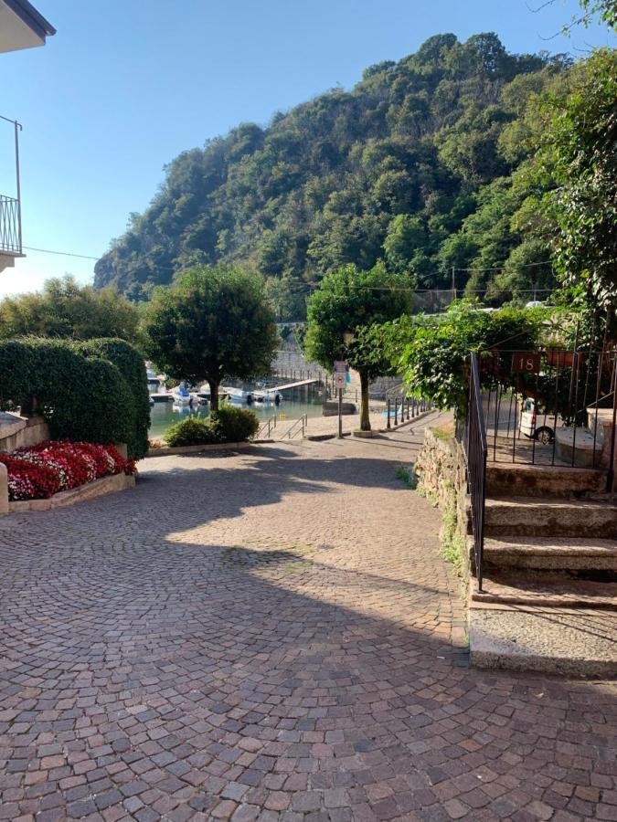 La Feriolina - Appartamento Al Lago Con Giardino Privato بافينو المظهر الخارجي الصورة